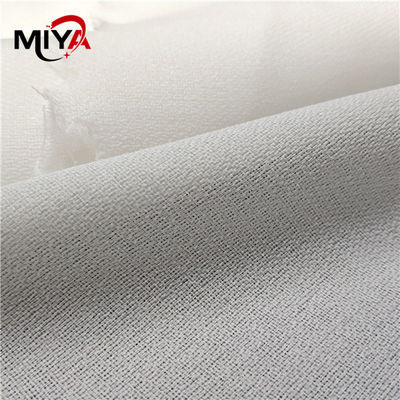 Stitchable-Polyester-/des Baumwollzwischenzeilig schreibendes langlebigen Gutes weiches starkes Abbinden für Heimtextilien
